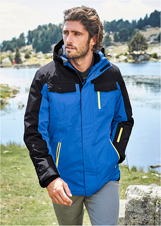 Функциональная зимняя куртка Функциональная зимняя куртка