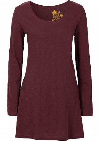 Удлиненная футболка Удлиненная футболка